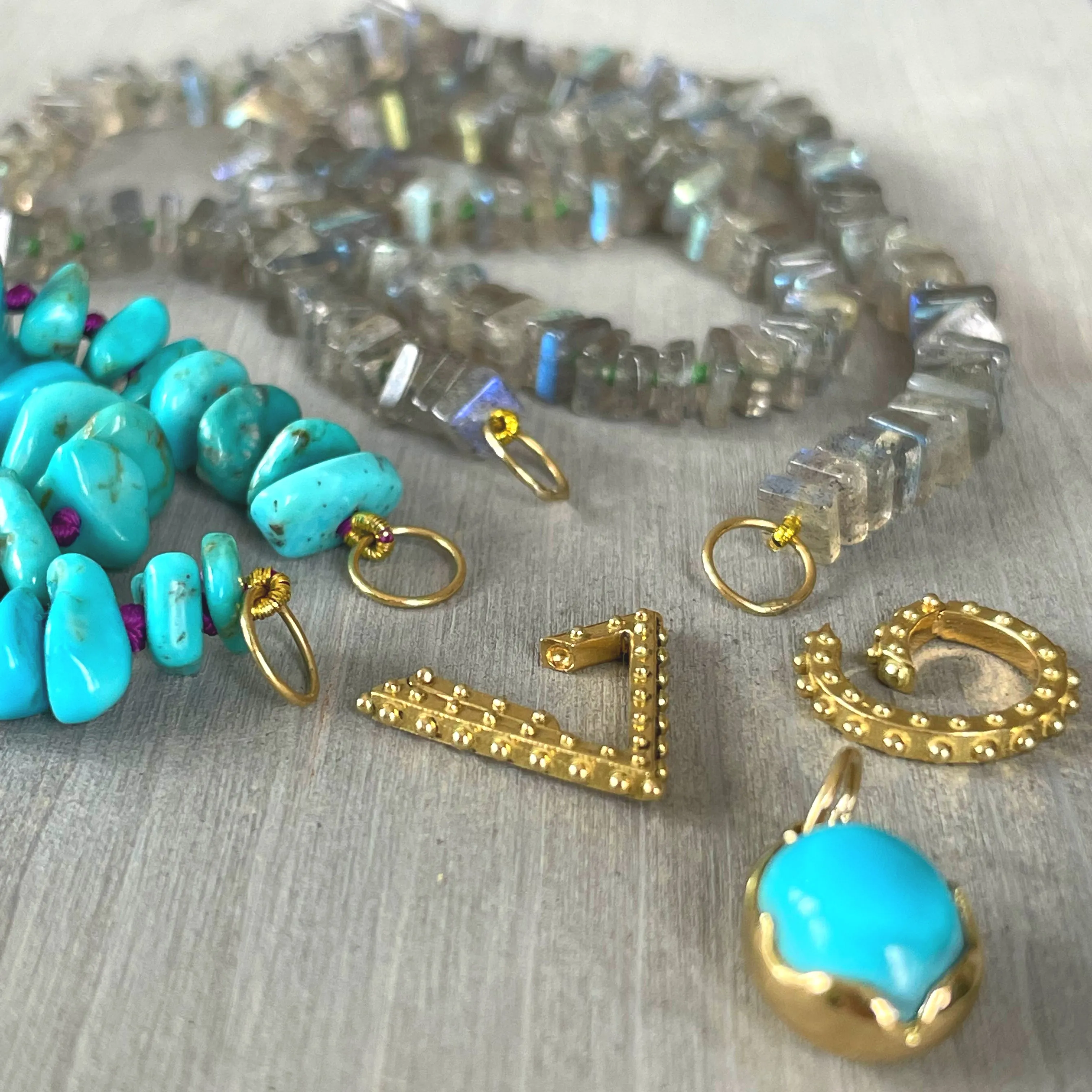 BOHEME TURQUOISE NUGGET OPEN CHAIN rts