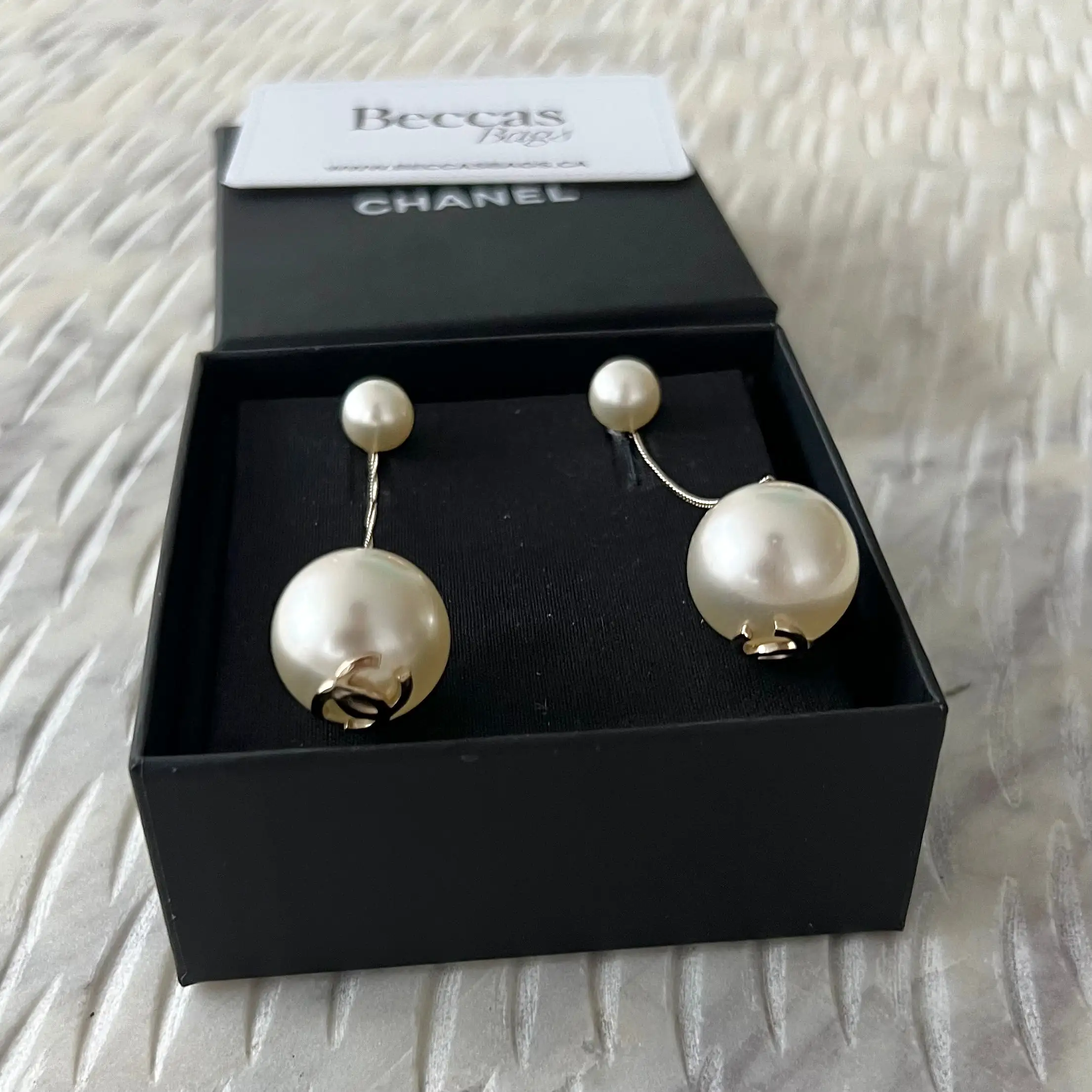 CHANEL Pearl CC Chain Drop Earrings Gold