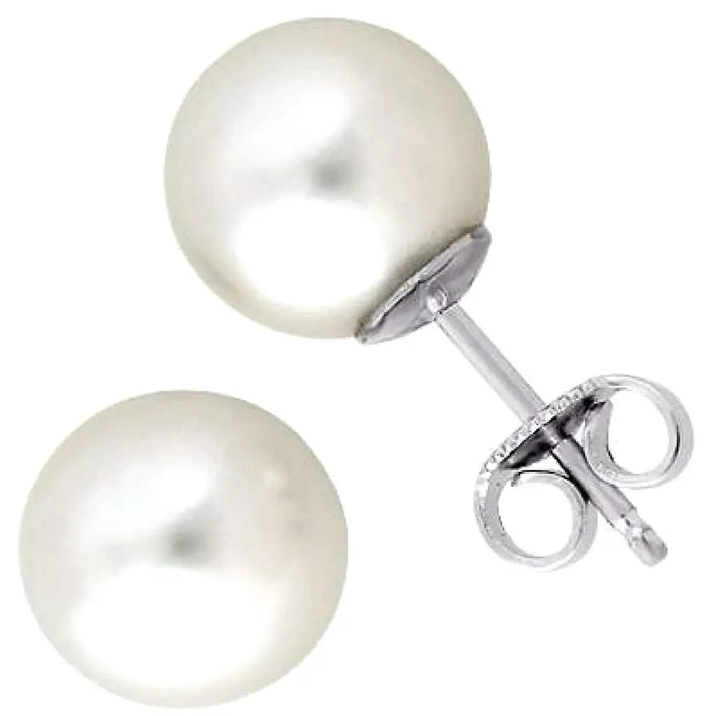 Cultured Freshwater Pearl Stud Earring 8mm