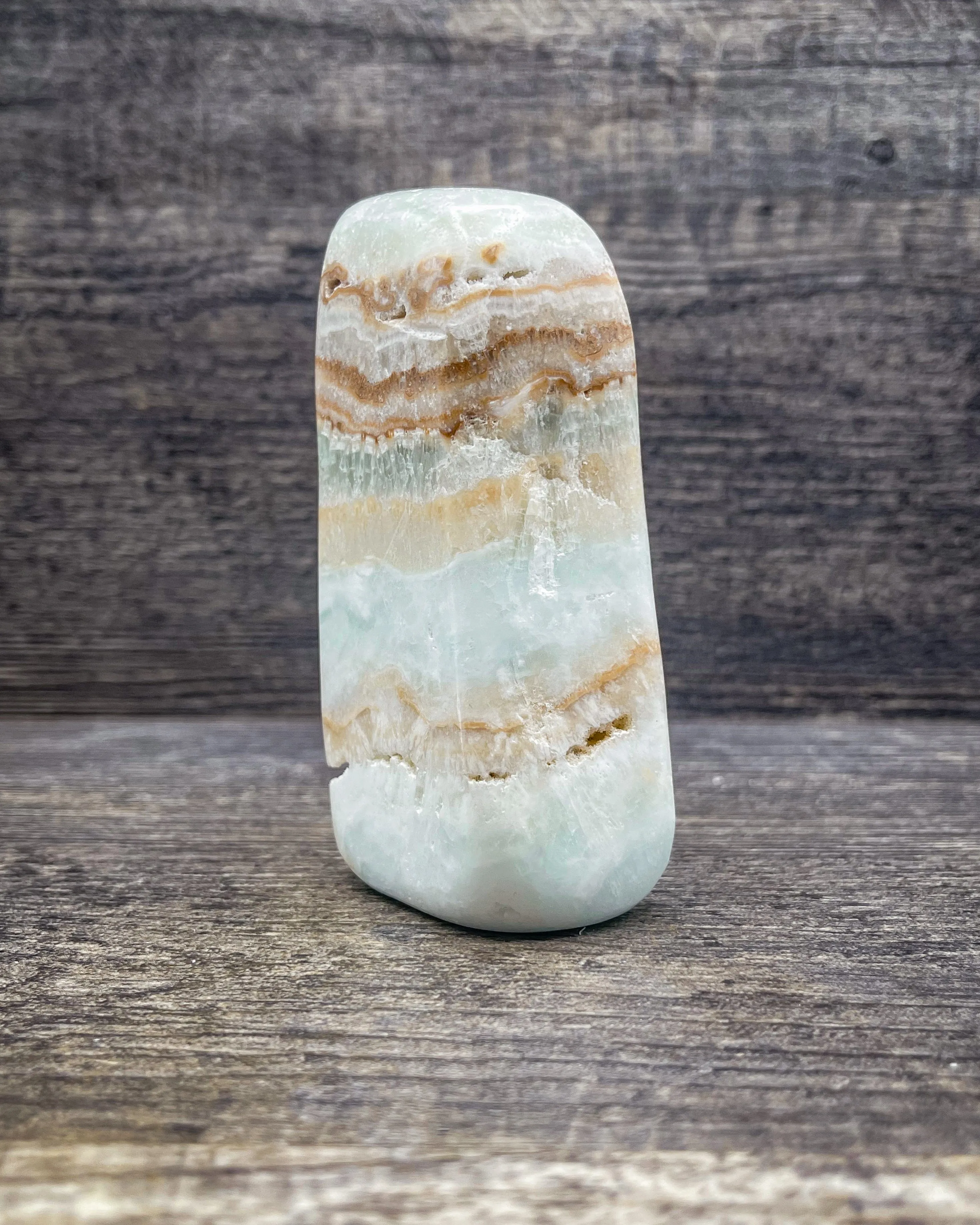 Freeform Caribbean Calcite Carving, 420g