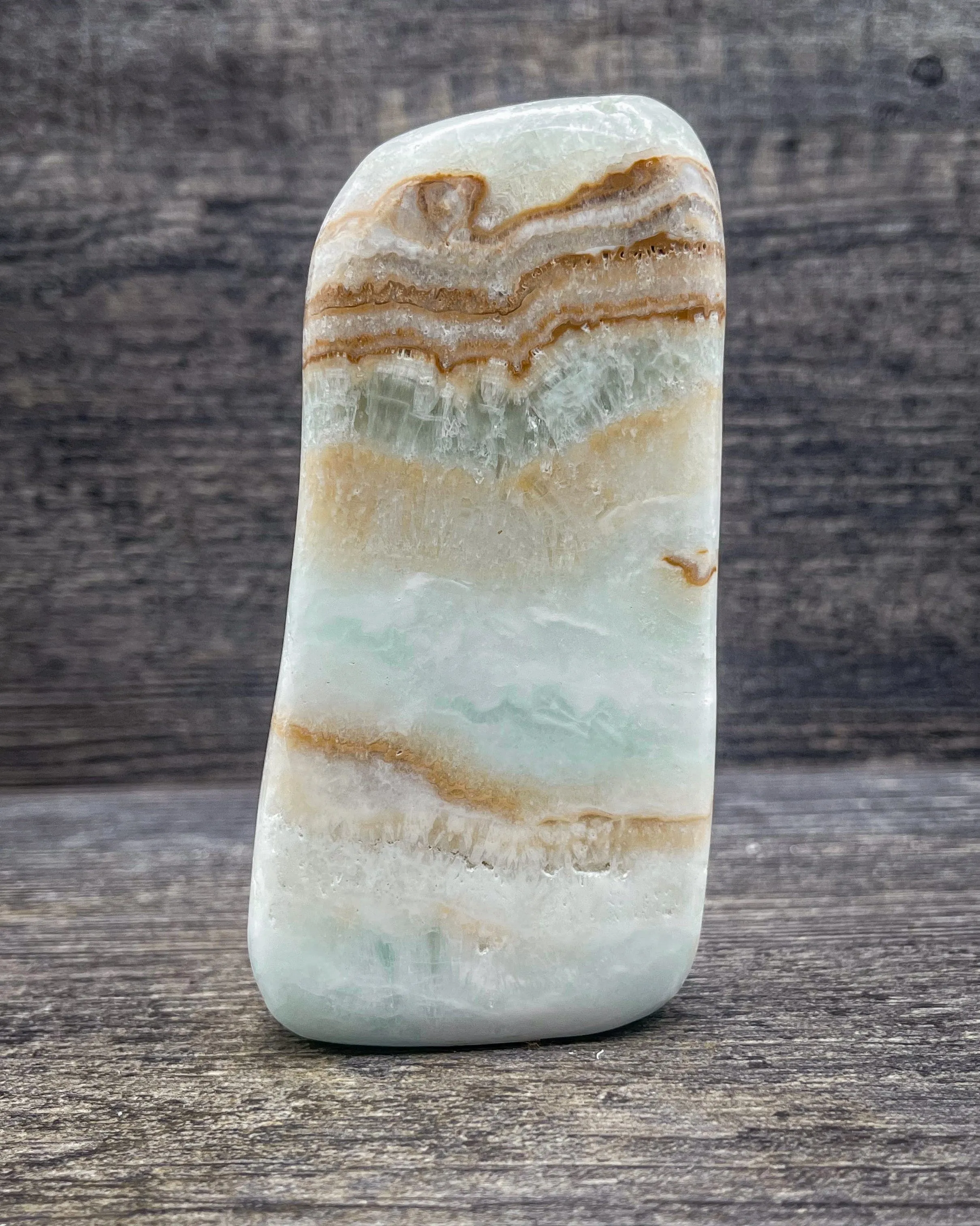 Freeform Caribbean Calcite Carving, 420g