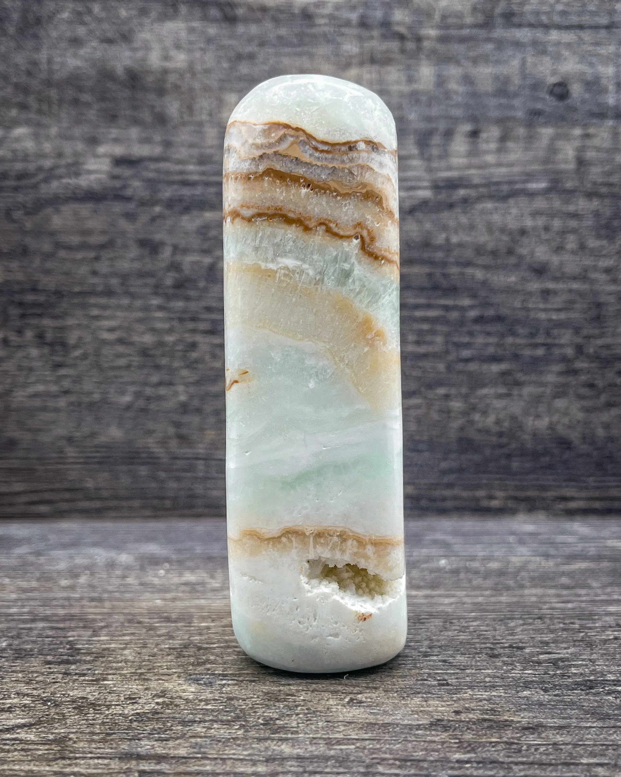 Freeform Caribbean Calcite Carving, 420g