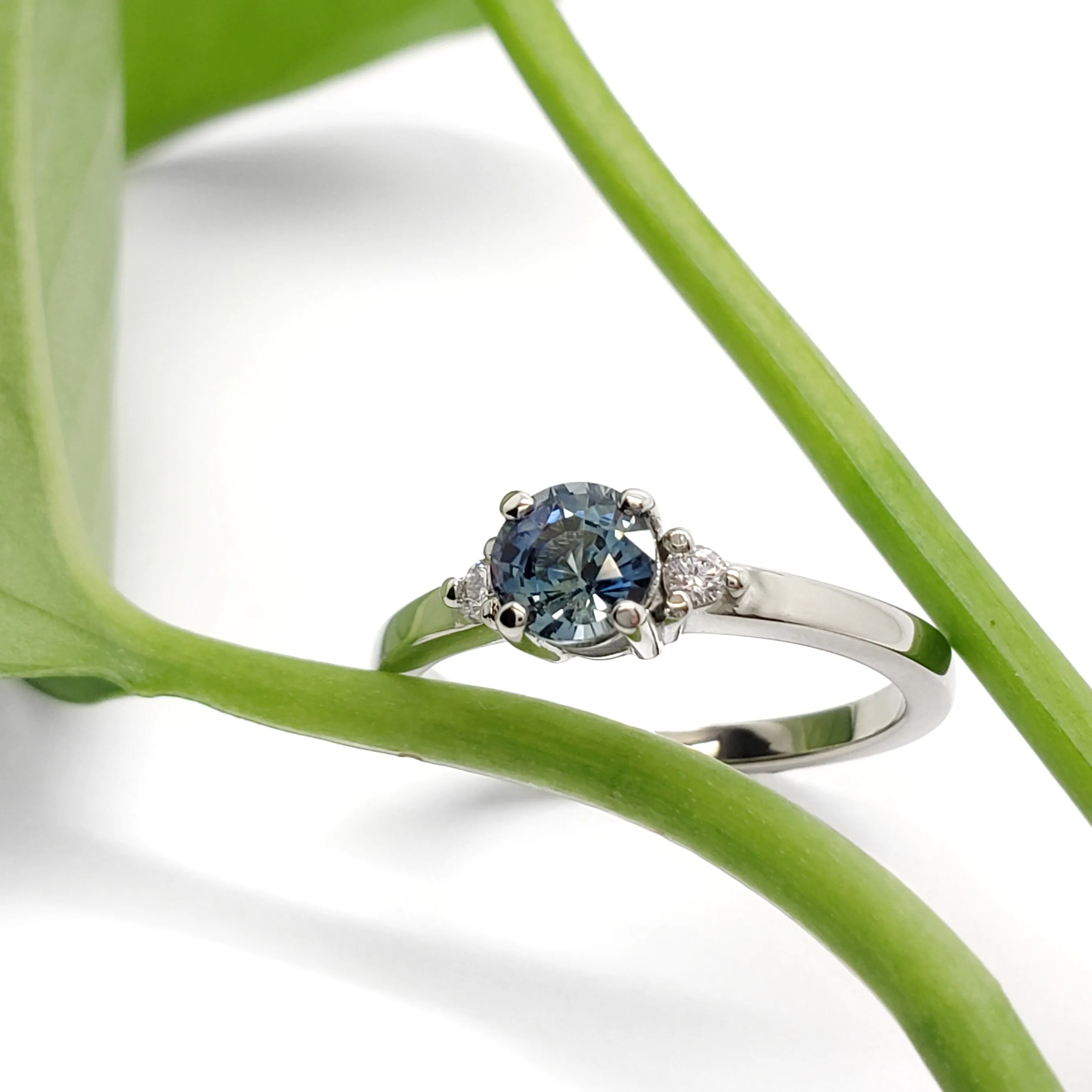 Moraine | Blue Montana Sapphire