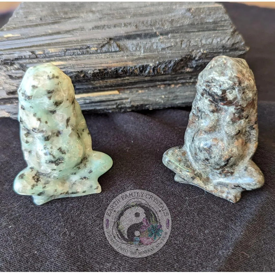 Mother To Be Carving ~ Pregnancy and Fertility Goddess ~ Divine Feminine Crystal Carving