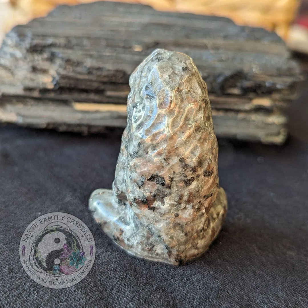 Mother To Be Carving ~ Pregnancy and Fertility Goddess ~ Divine Feminine Crystal Carving