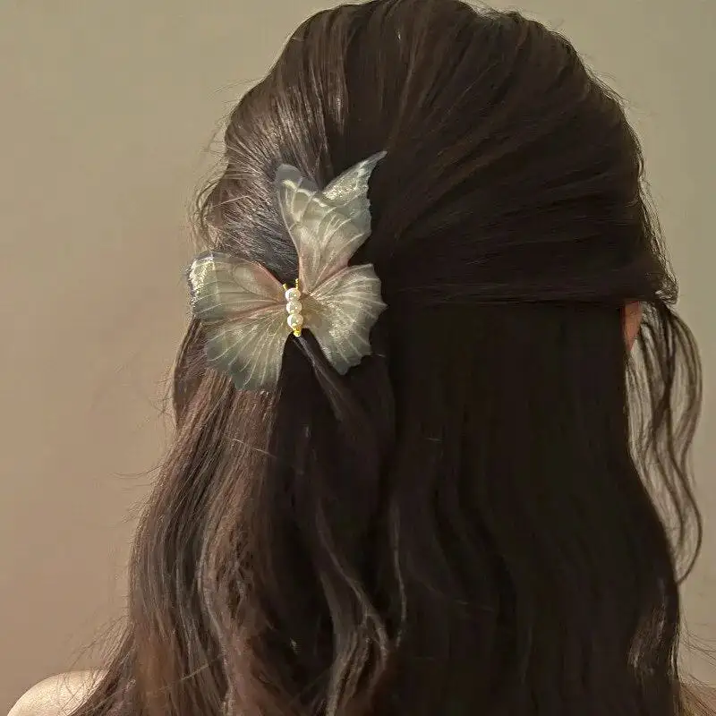 Pearl Mesh Butterfly Hair Clip