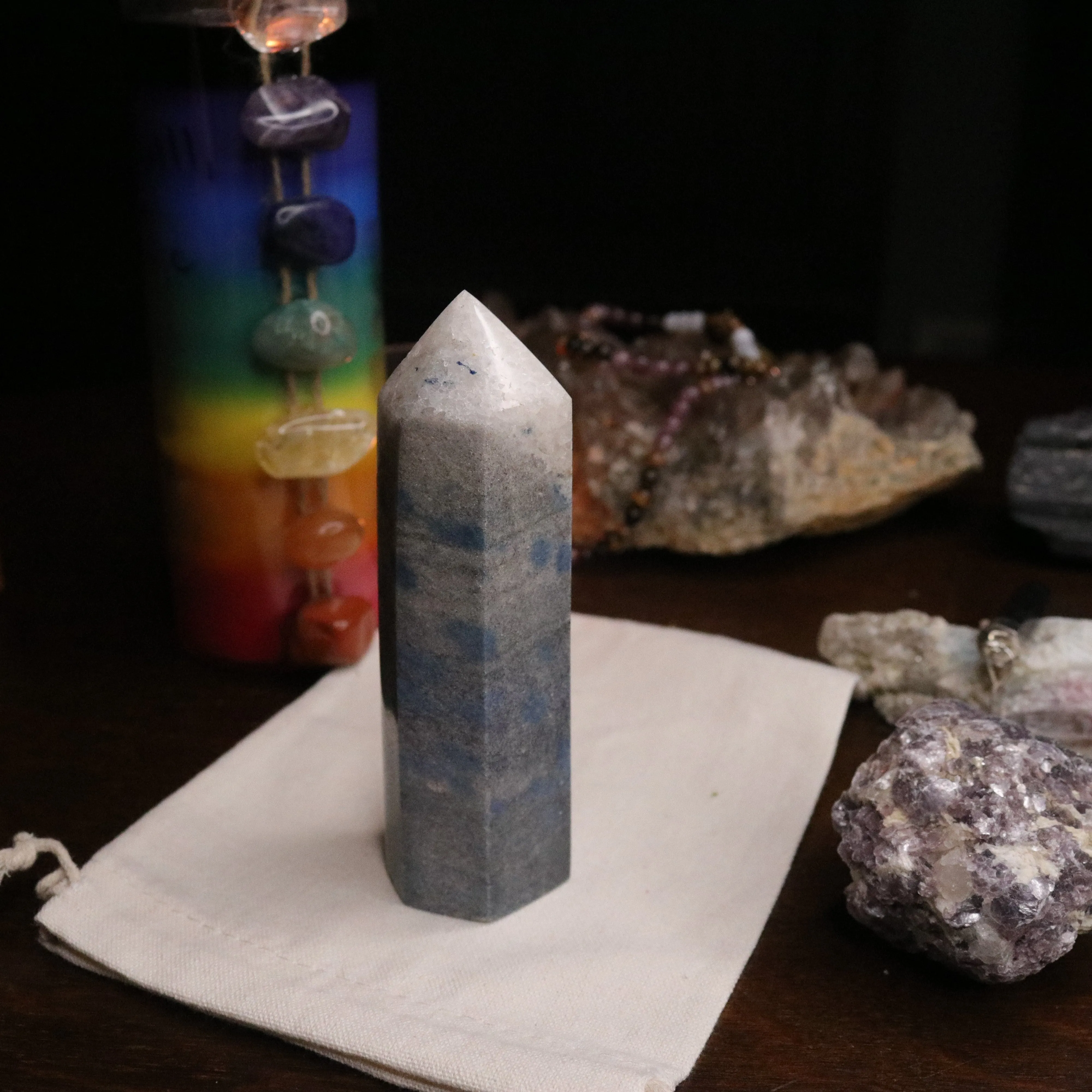 Rare Energy Unique Quartz top K2 Tower Carving