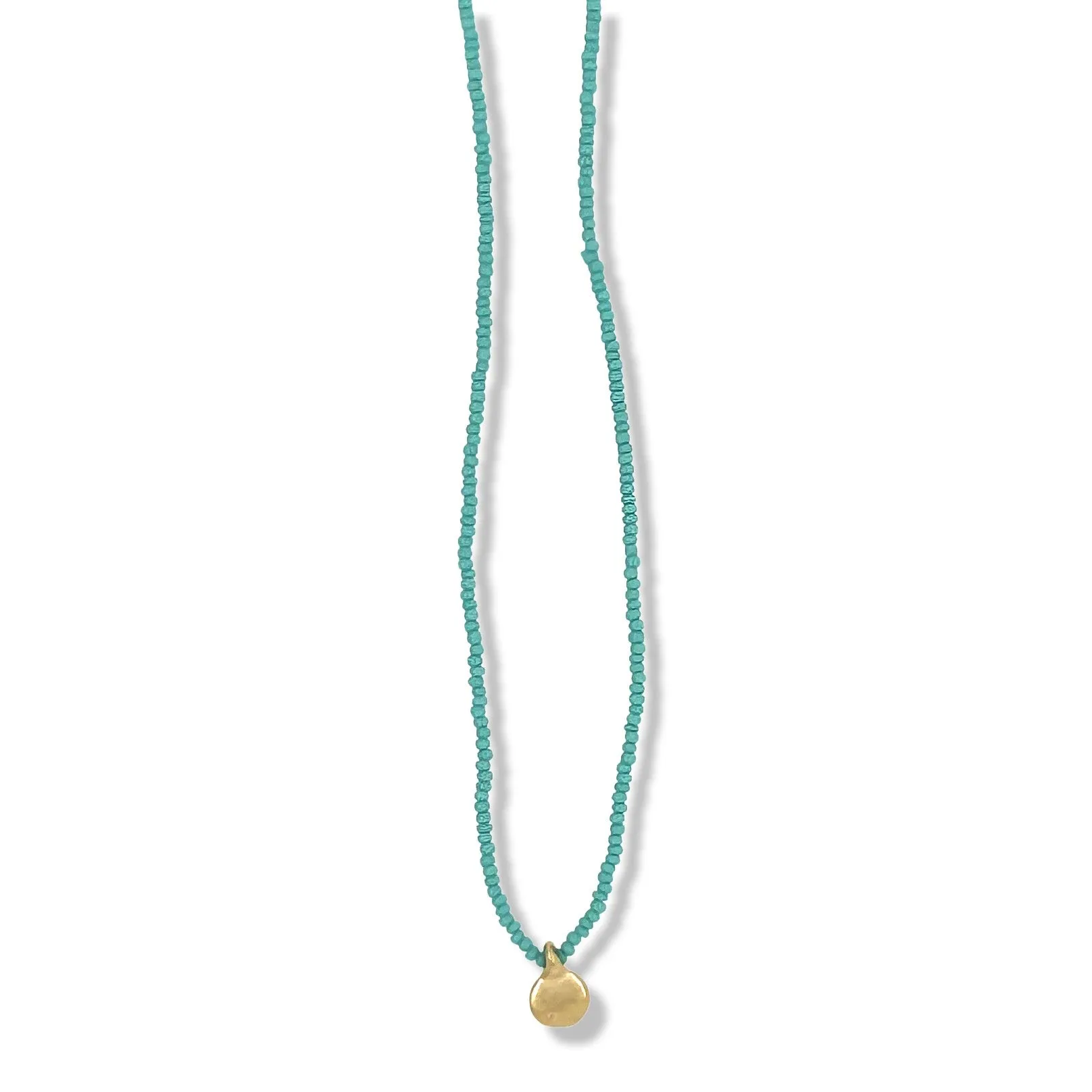 SINGLE GOLD DOT NECKLACE ON TURQUOISE BEADS